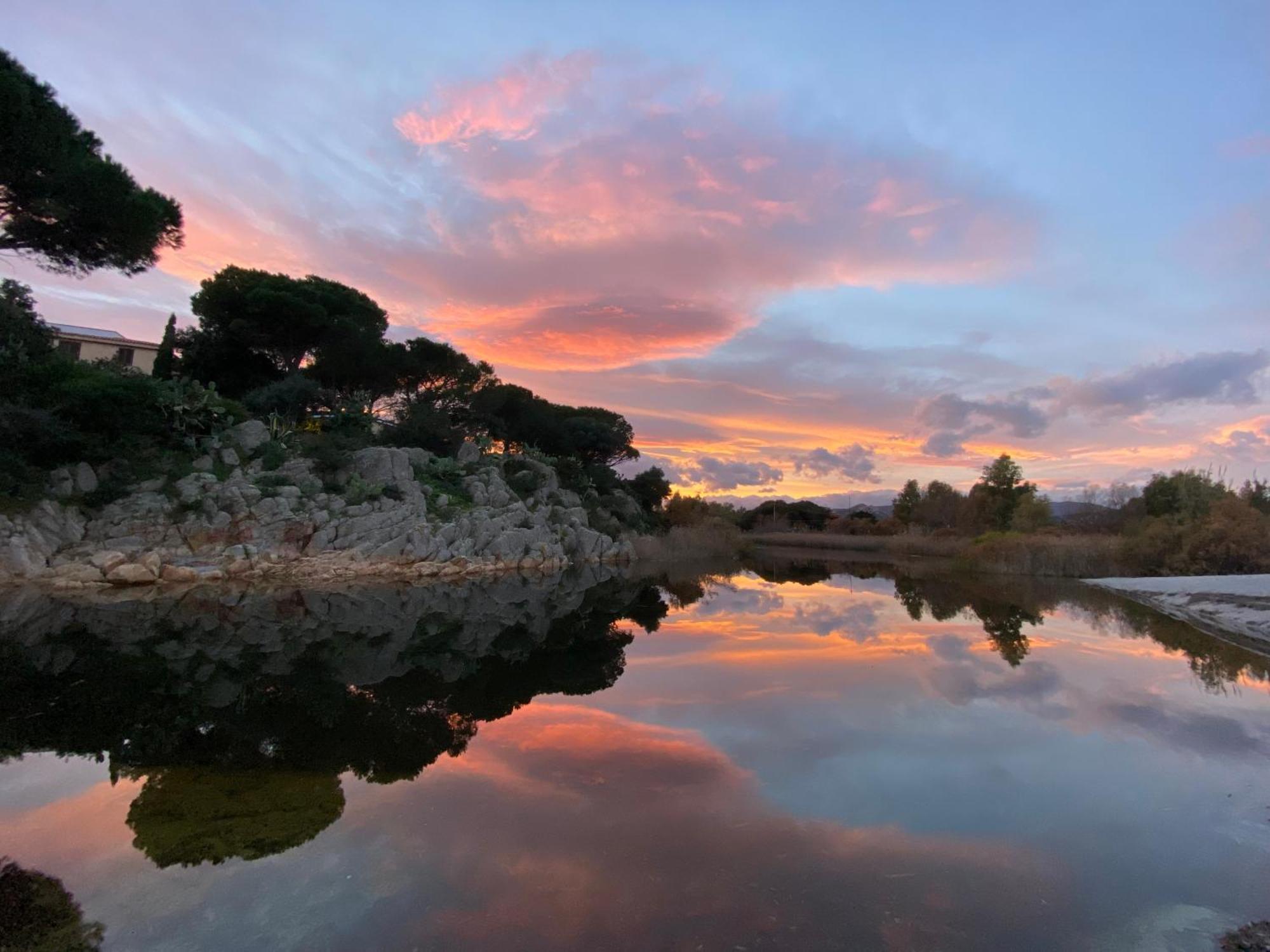 Costa Est Apartments Cala Liberotto Luaran gambar